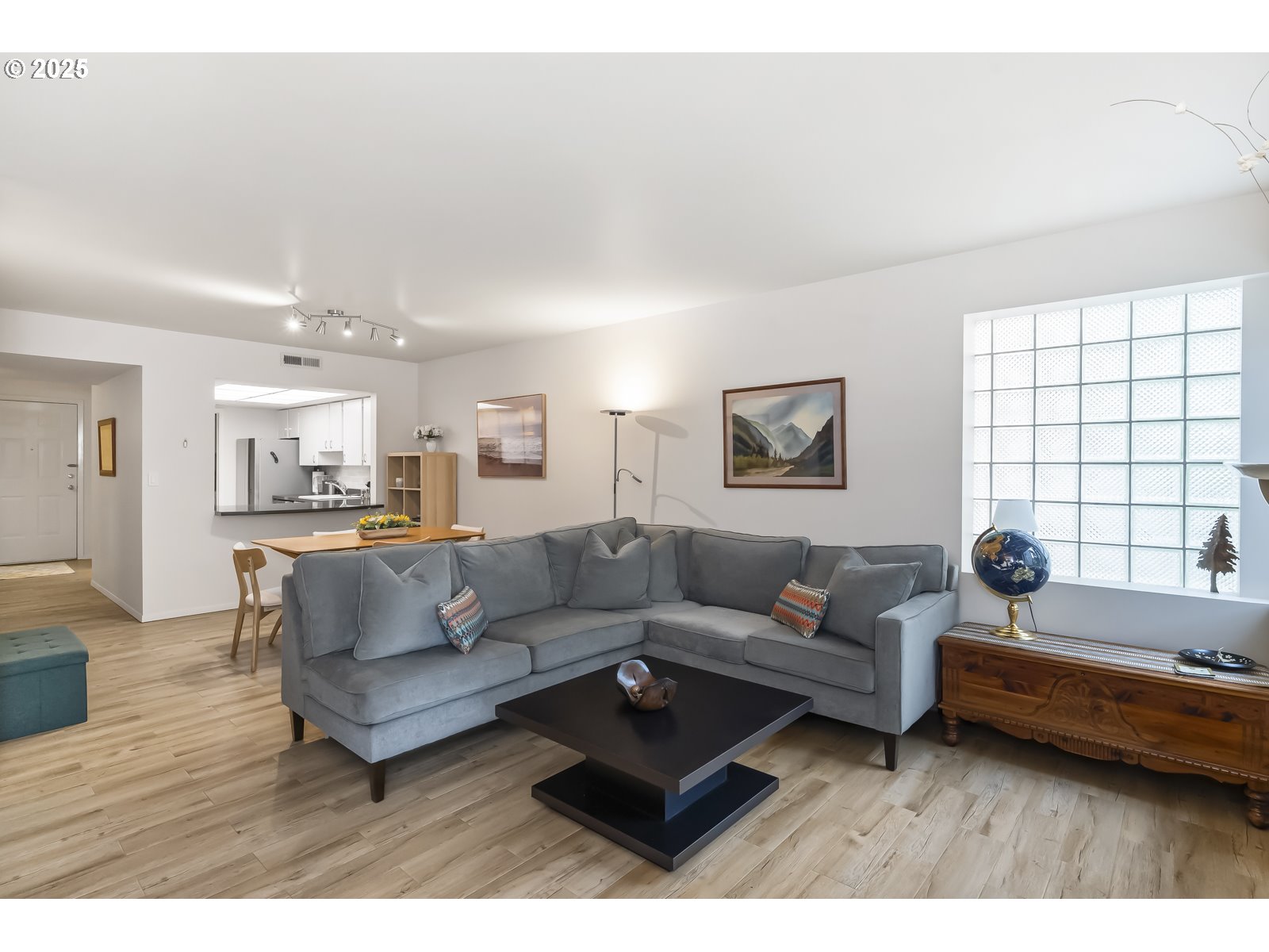 6625 West Burnside Road, Unit 231 Portland, OR 97225 - Photo 4 of 46 Gallery Image 4