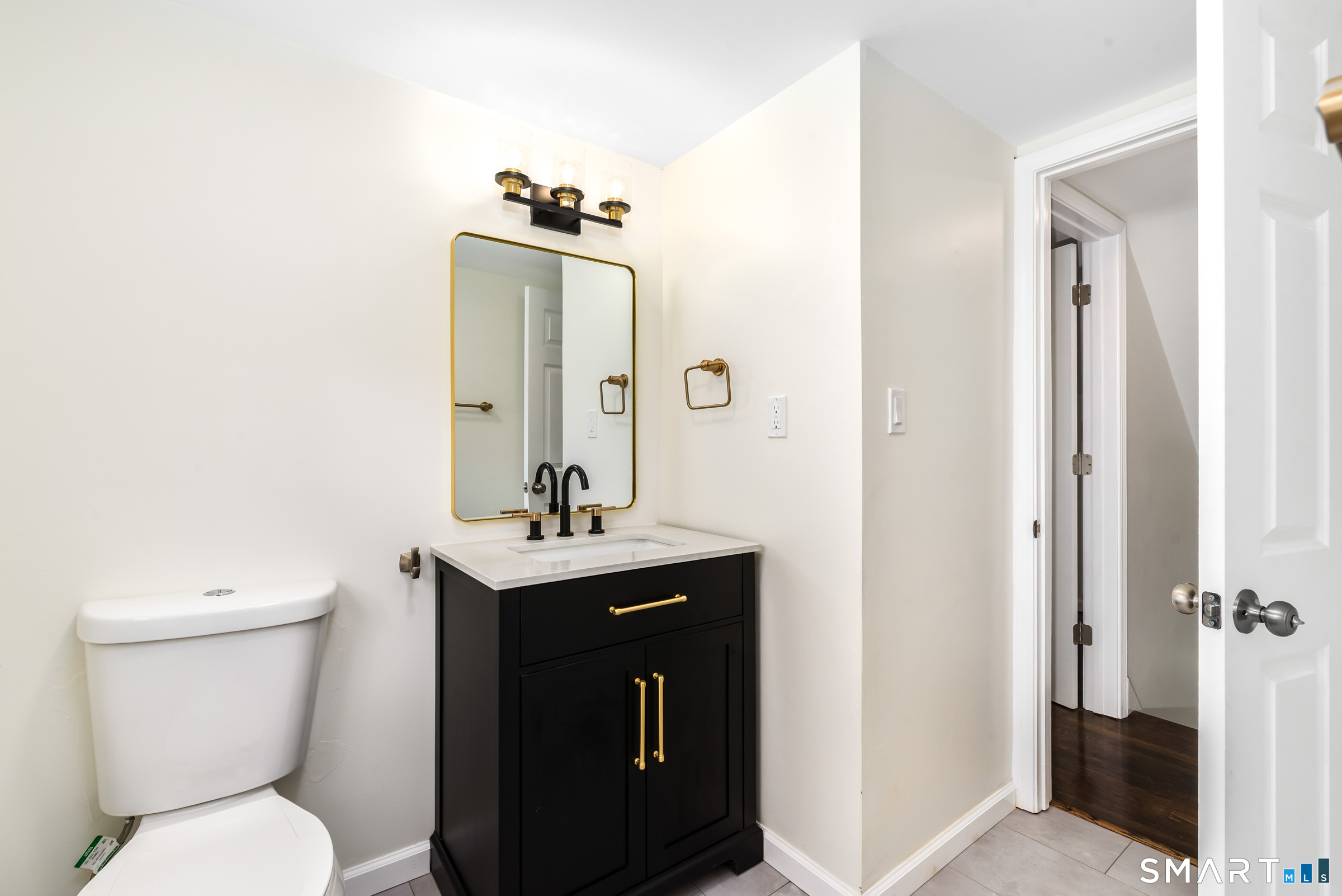 8 Rocket Run Enfield, CT 06082 - Photo 22 of 29