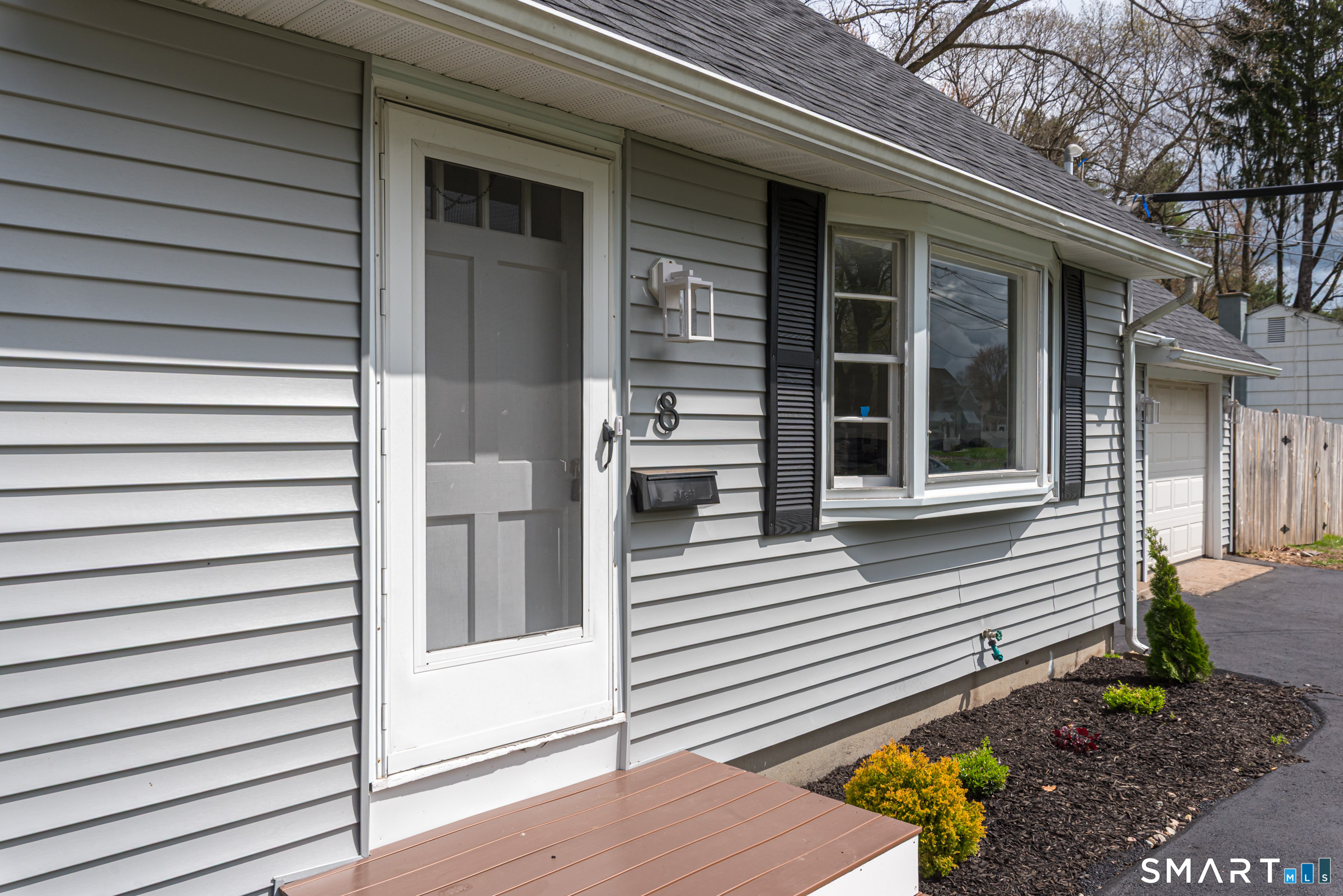 8 Rocket Run Enfield, CT 06082 - Photo 5 of 29