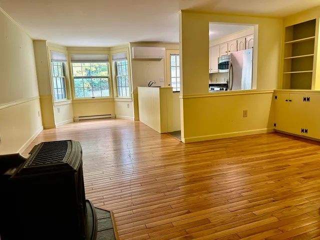 $325,000 | 5 Evergreen Lane, Middlebury, VT 05753