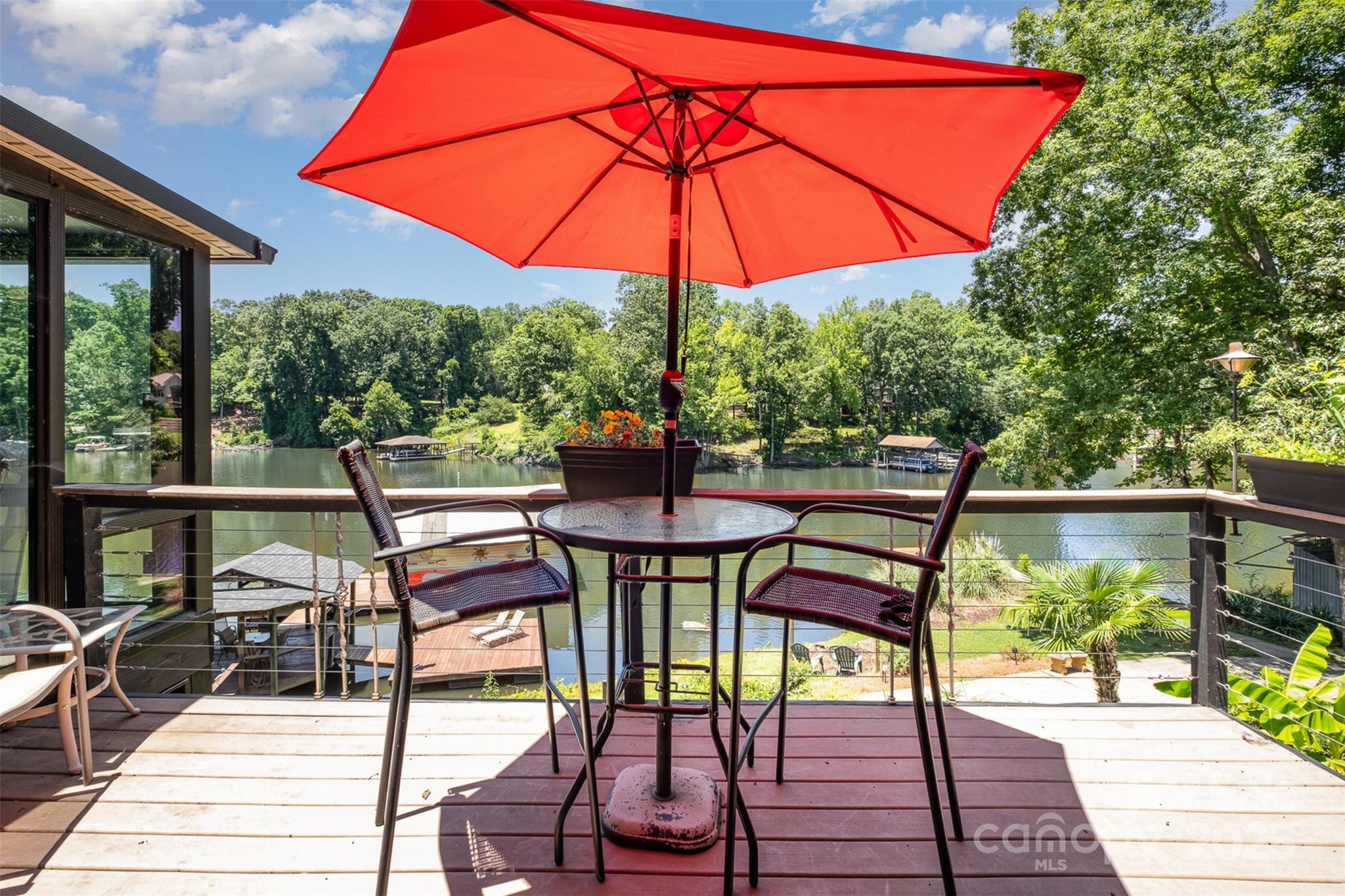 9500 Windygap Road Charlotte, NC 28278 - Photo 22 of 48 a view of chair and tables