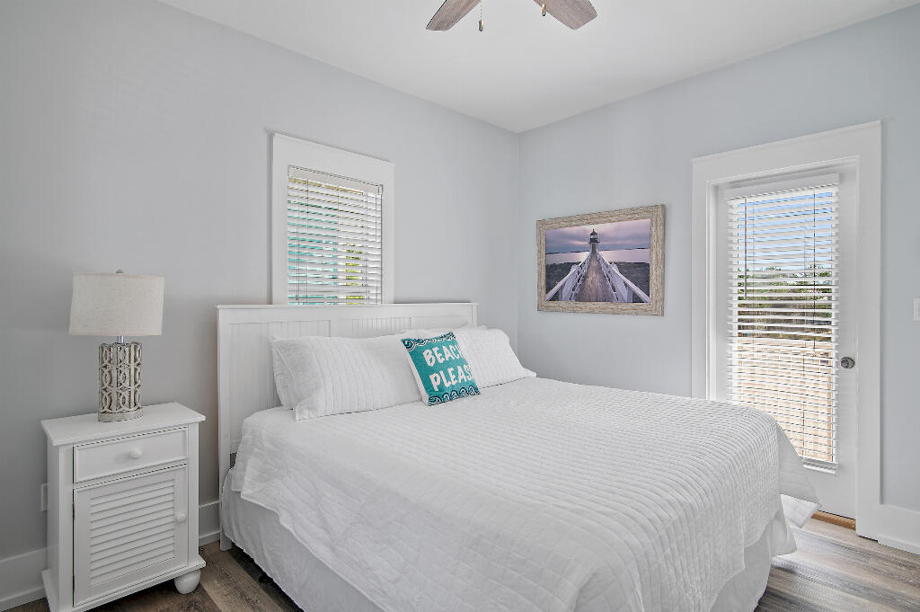 198 Somerset Bridge Road, Unit 123 Santa Rosa Beach, FL 32459 - Photo 12 of 21 a bedroom with a bed and a window