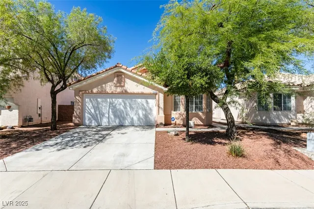 $2,270 | 2316 Cut Bank Trail, Henderson, NV 89052