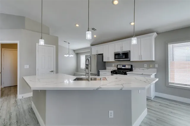 $2,270 | 2316 Cut Bank Trail, Henderson, NV 89052