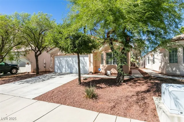 $2,270 | 2316 Cut Bank Trail, Henderson, NV 89052