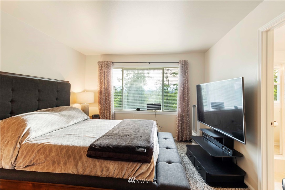 4815 Lake Place South, Unit B Renton, WA 98055 - Photo 20 of 25 Gallery Image 20