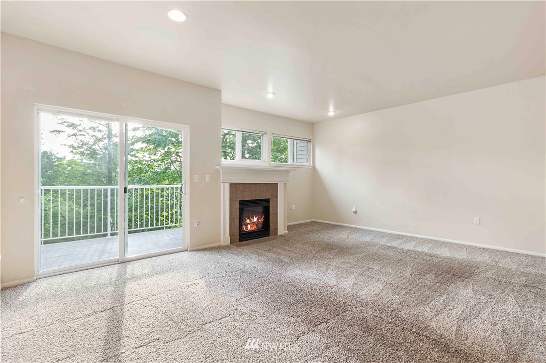4815 Lake Place South, Unit B Renton, WA 98055 - Photo 8 of 25 Gallery Image 8