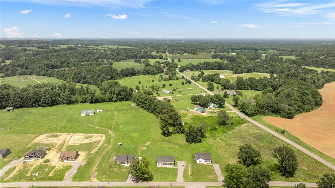 3910 Union Chapel Road Scottsville, KY 42164 - Photo 6 of 24 Gallery Image 6