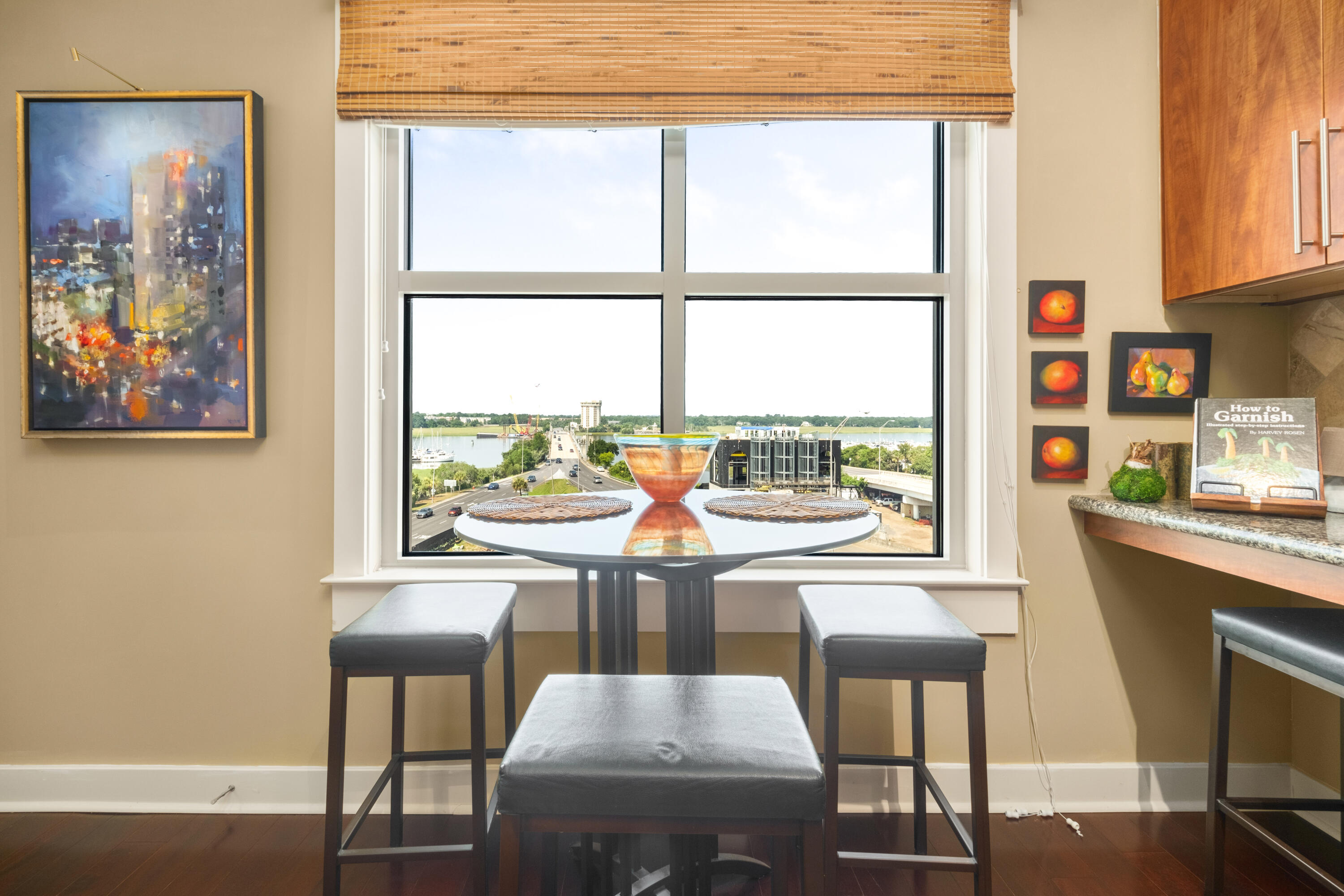 150 Bee Street, Unit 703 Charleston, SC 29425 - Photo 13 of 32 150 Bee St_Eterna_Media-14