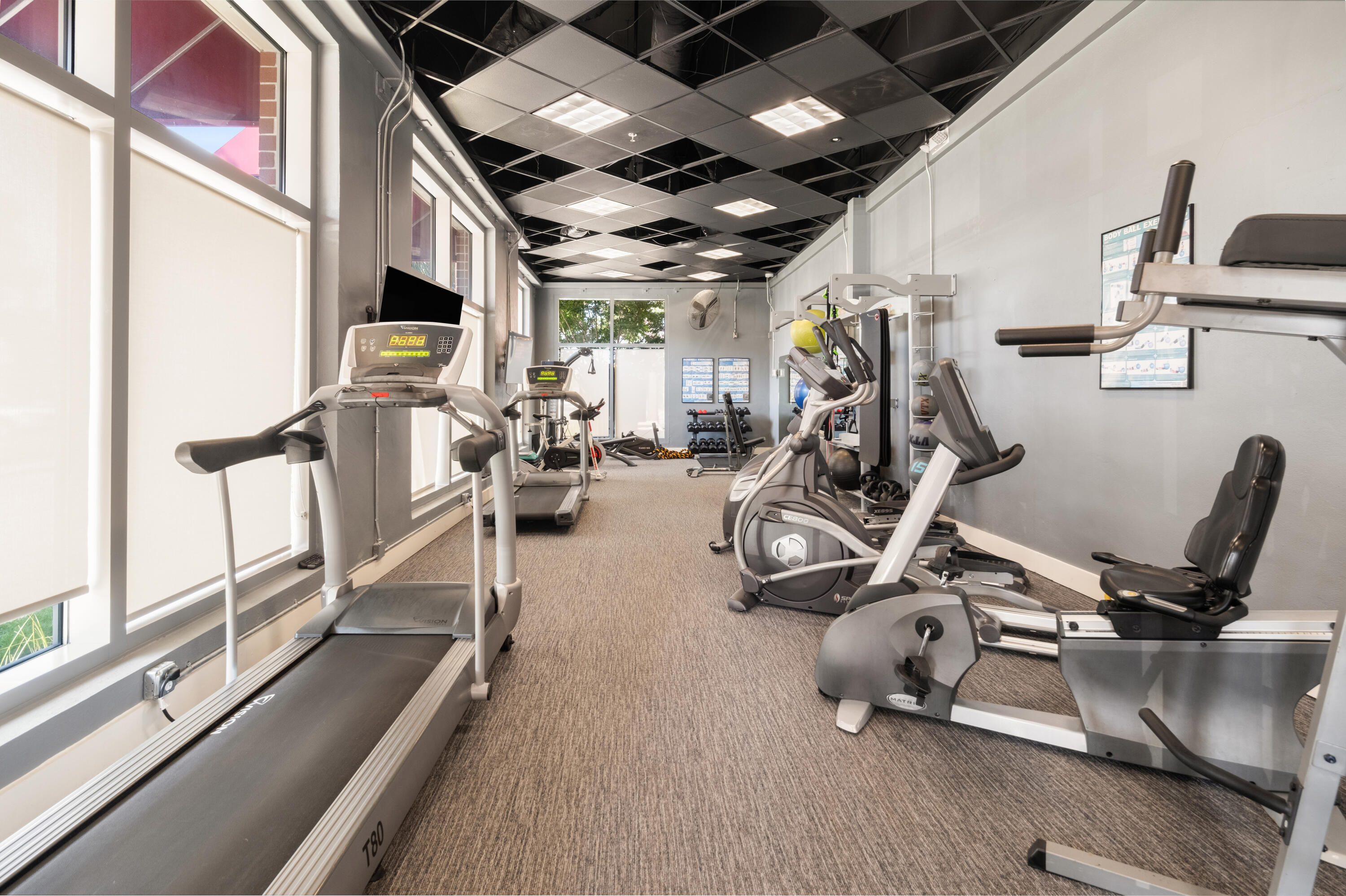 150 Bee Street, Unit 703 Charleston, SC 29425 - Photo 27 of 32 150 Bee St_Eterna_Media-31