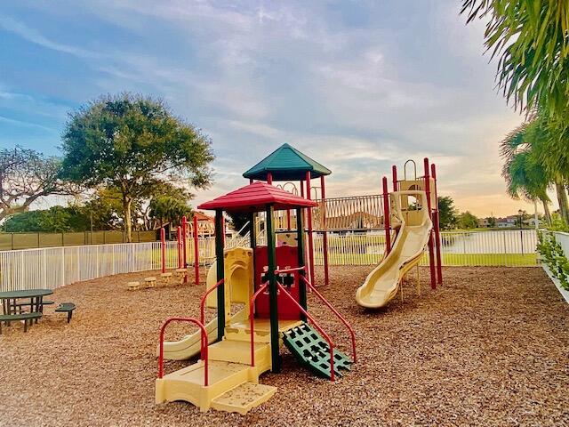 18821 Caspian Circle Boca Raton, FL 33496 - Photo 4 of 4 image3