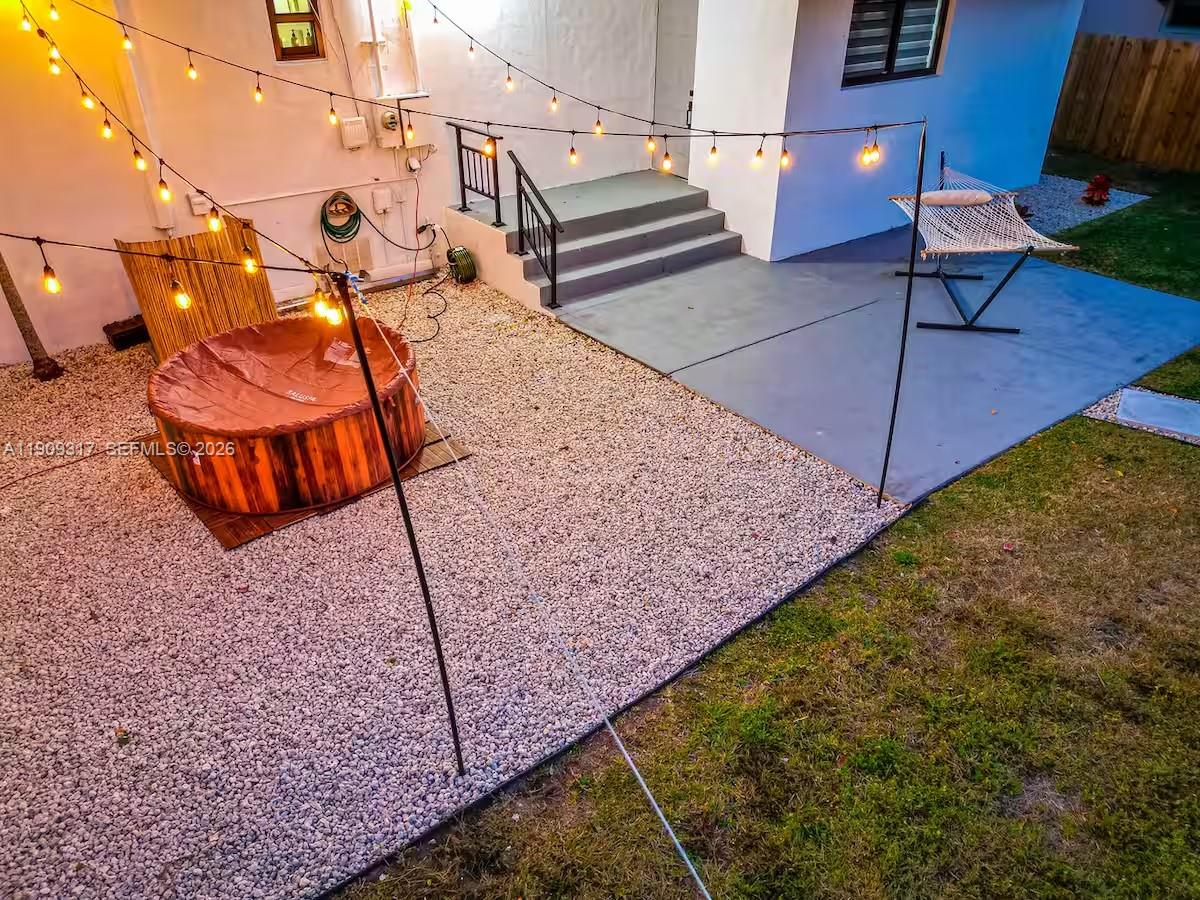271 Northwest 143rd Street Miami, FL 33168 - Photo 34 of 42