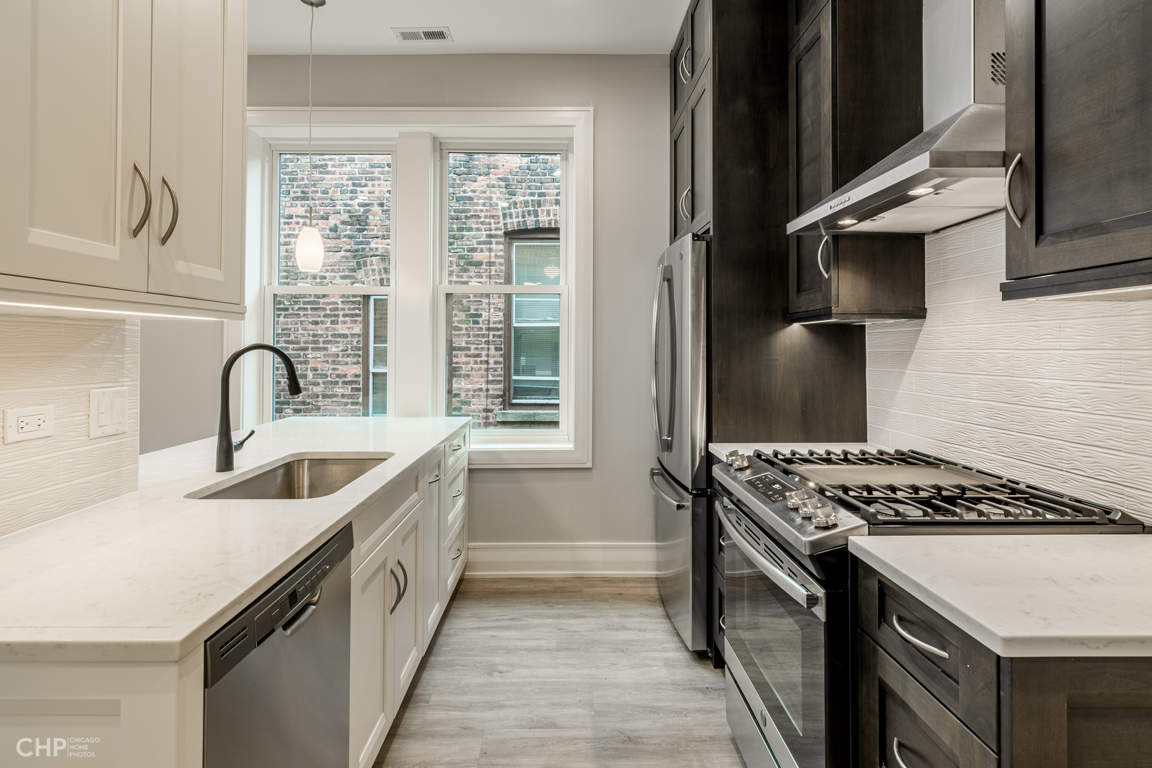 2318 West Thomas Street, Unit 1F Chicago, IL 60622 - Photo 5 of 15