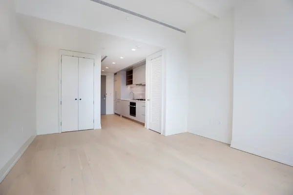 $3,400 | 550 Vanderbilt Avenue, Unit 531 | Prospect Heights