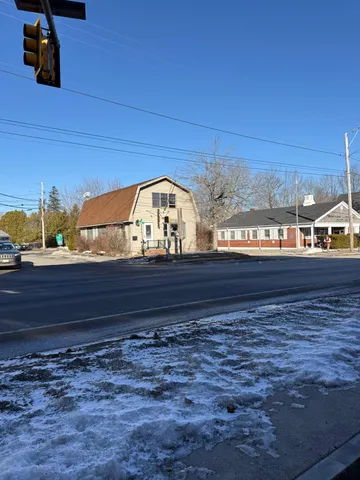 $399,000 | 145 Main Street, Thomaston, ME 04861