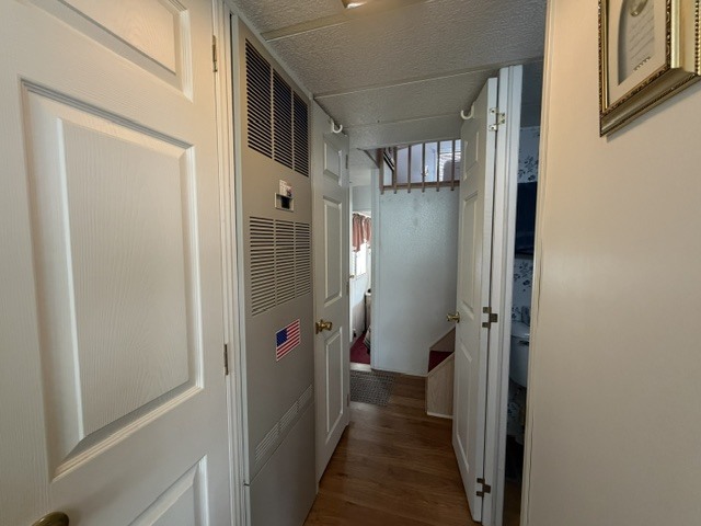 2795 East 28th Road Marseilles, IL 61341 - Photo 26 of 91 a view of a hallway