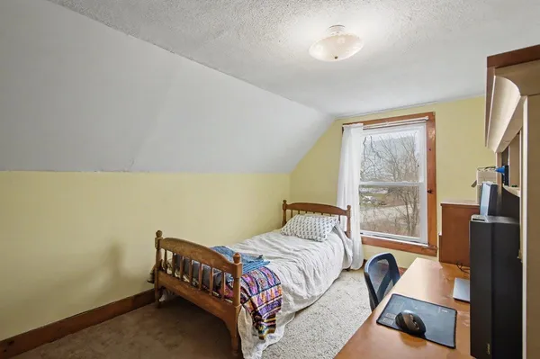 $330,000 | 251 Hunt Road, New Haven, VT 05472