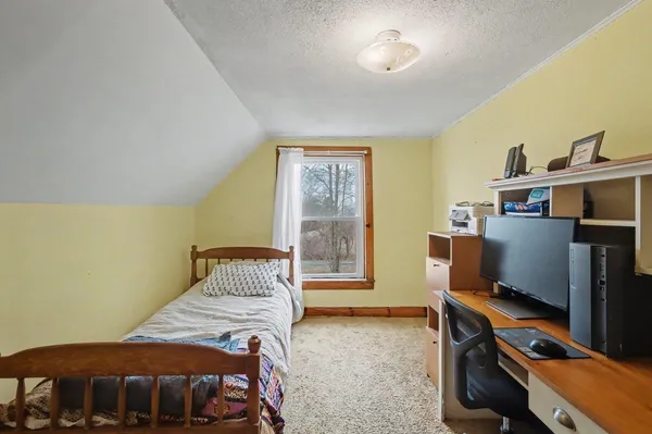 $330,000 | 251 Hunt Road, New Haven, VT 05472