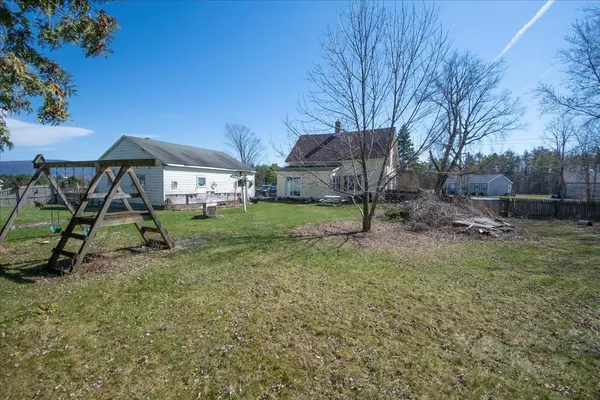 $330,000 | 251 Hunt Road, New Haven, VT 05472