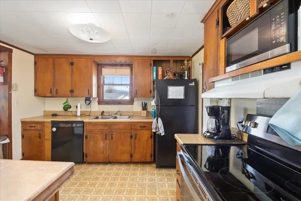 $330,000 | 251 Hunt Road, New Haven, VT 05472