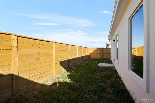 $1,200 | 3302 Whetstone Avenue, Unit 4, Edinburg, TX 78541