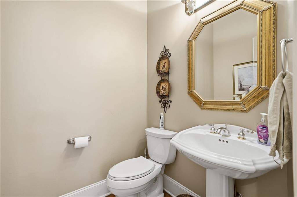 7135 Sheffield Place Cumming, GA 30040 - Photo 23 of 50