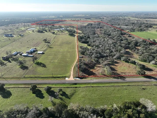 $3,340,725 | 1400 FM 2434, Weimar, TX 78962