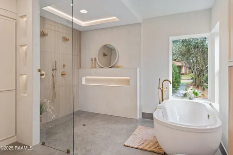 $1,000,000 | 1303 Myrtle Place, Lafayette, LA 70506