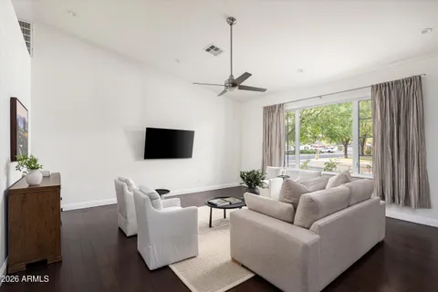 $1,998,900 | 5201 East Weldon Avenue, Phoenix, AZ 85018