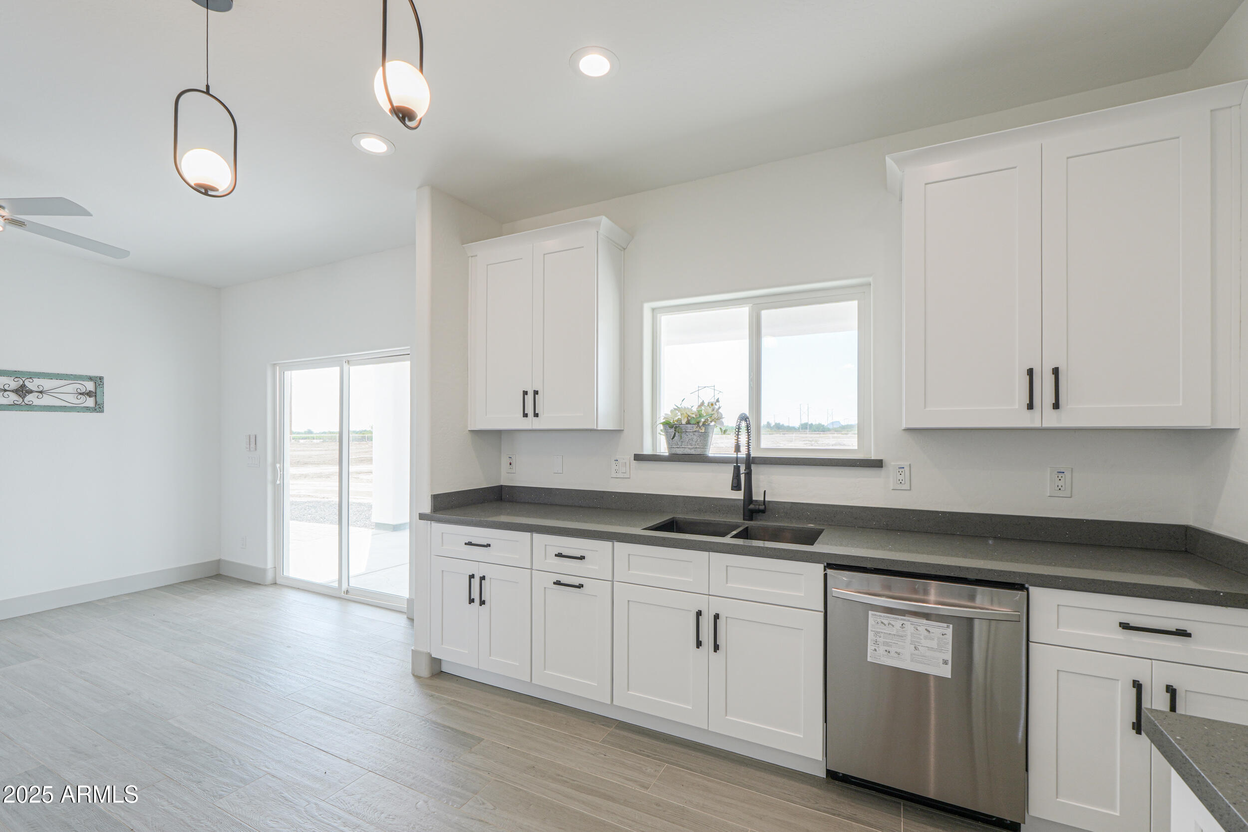 40179 West Robles Road Stanfield, AZ 85172 - Photo 12 of 46