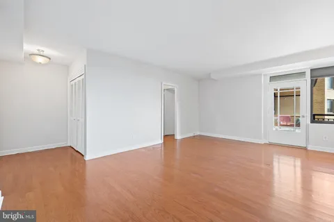 $215,000 | 4740 Connecticut Avenue Northwest, Unit 804, Washington, DC 20008