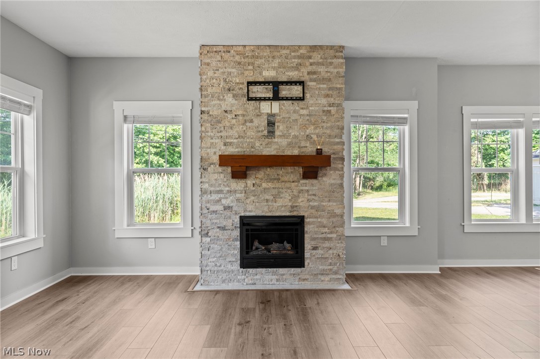 24376 Georgetown Road Richmond Heights, OH 44143 - Photo 4 of 45
