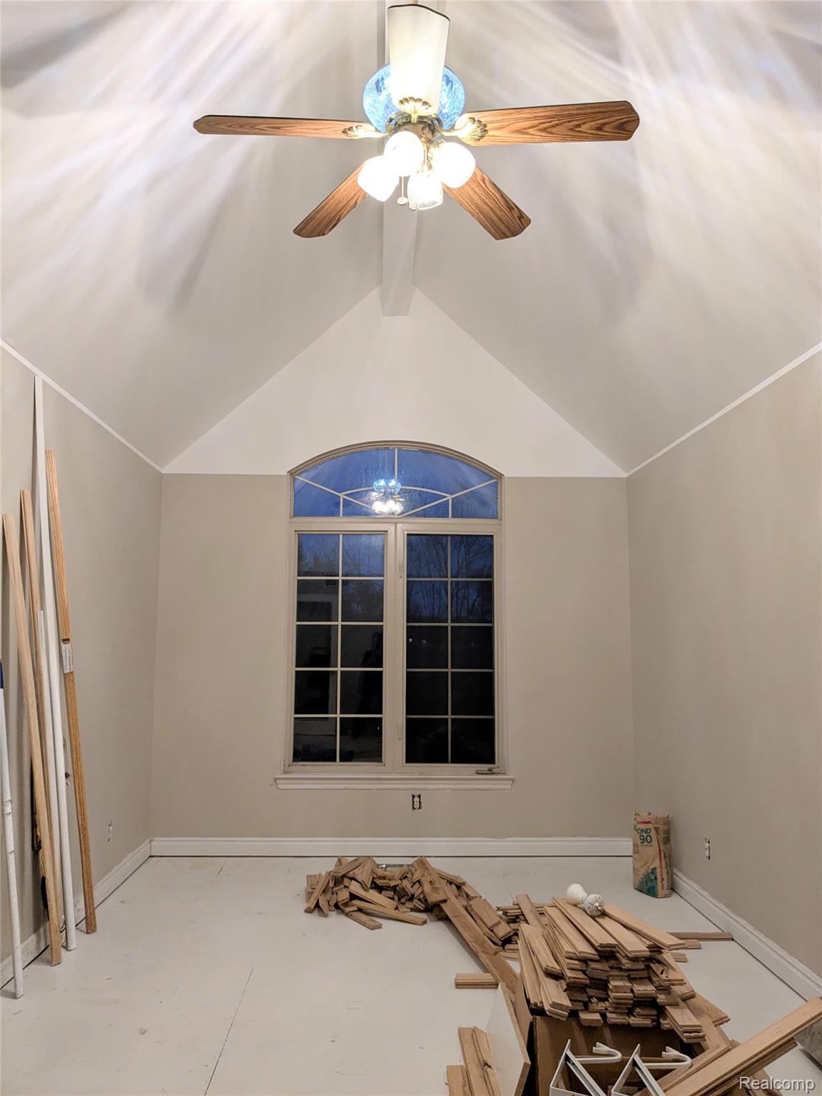 23233 30 Mile Road Ray, MI 48096 - Photo 15 of 73 Vaulted Ceilings in the Den