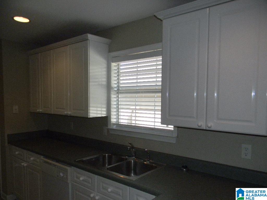 9052 Brookline Lane Helena, AL 35080 - Photo 5 of 12