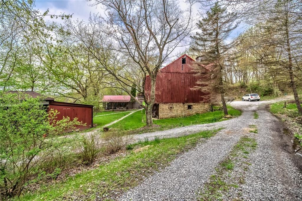 381 Fanker Road Harmony, PA 16037 - Photo 2 of 25 Gallery Image 2