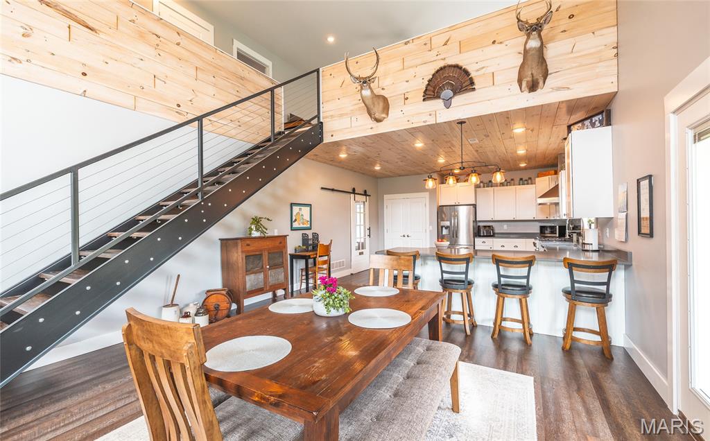 11790 County Road 5220 Rolla, MO 65401 - Photo 8 of 57