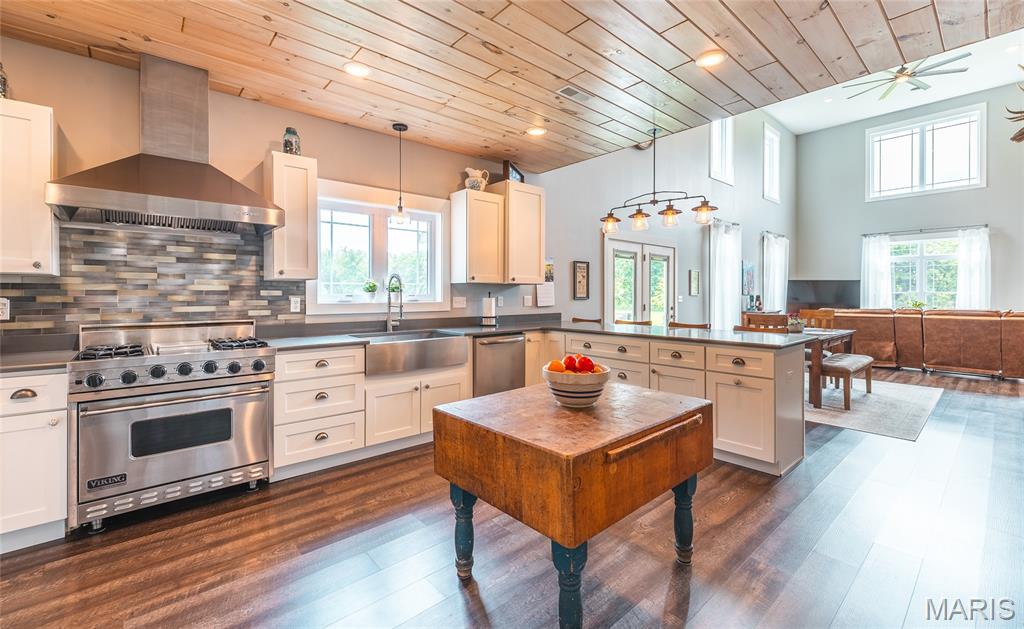 11790 County Road 5220 Rolla, MO 65401 - Photo 9 of 57