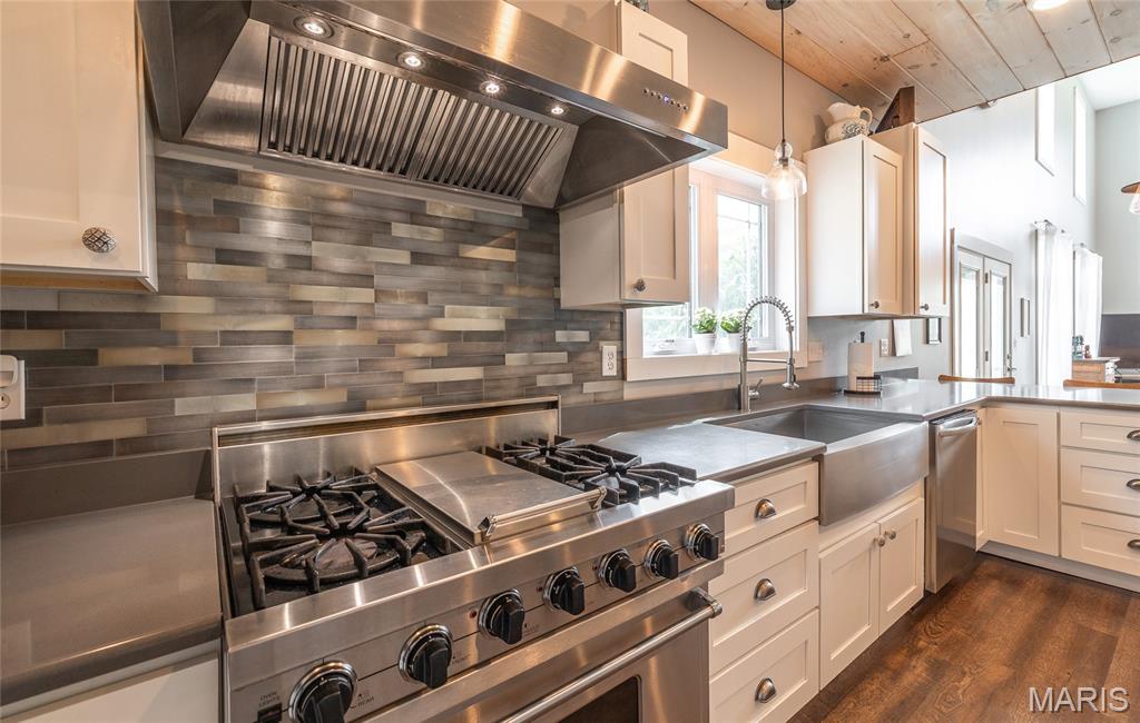 11790 County Road 5220 Rolla, MO 65401 - Photo 10 of 57