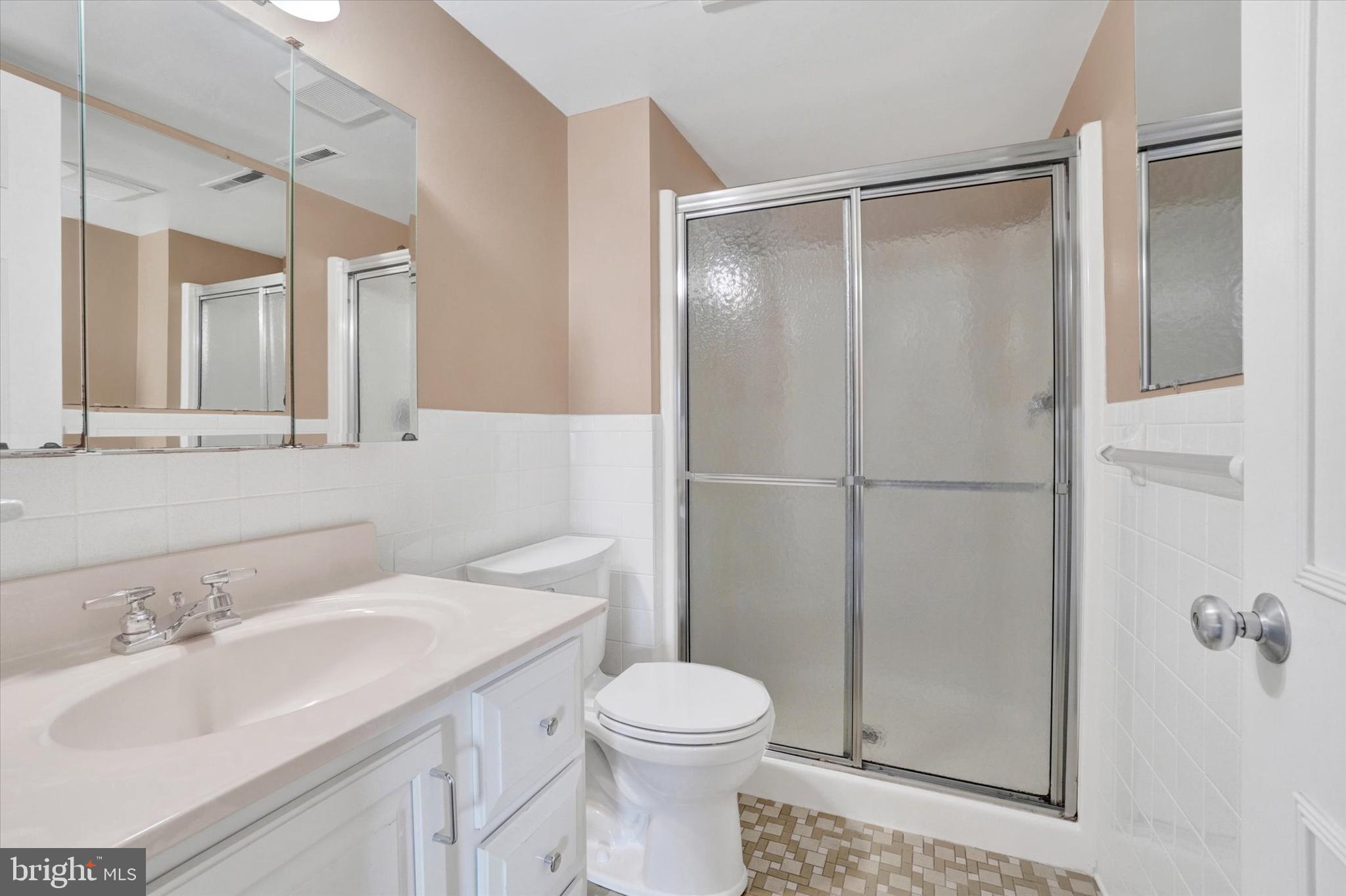 1000 Country Club Road York, PA 17403 - Photo 24 of 26
