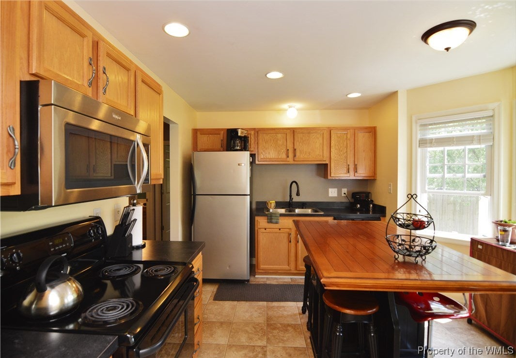 121 Lodge Road Williamsburg, VA 23185 - Photo 6 of 18 Gallery Image 6