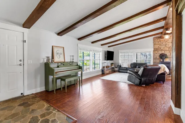 $1,395,000 | 480 Orange Avenue, Oroville, CA 95914