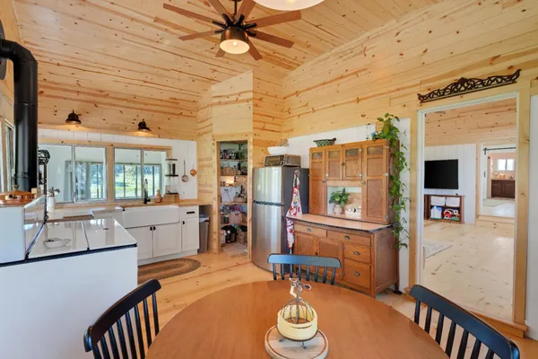 $1,395,000 | 480 Orange Avenue, Oroville, CA 95914