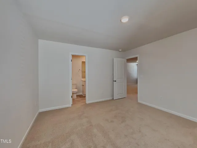 $1,919 | 291 Hanging Elm Lane, Fuquay-Varina, NC 27526