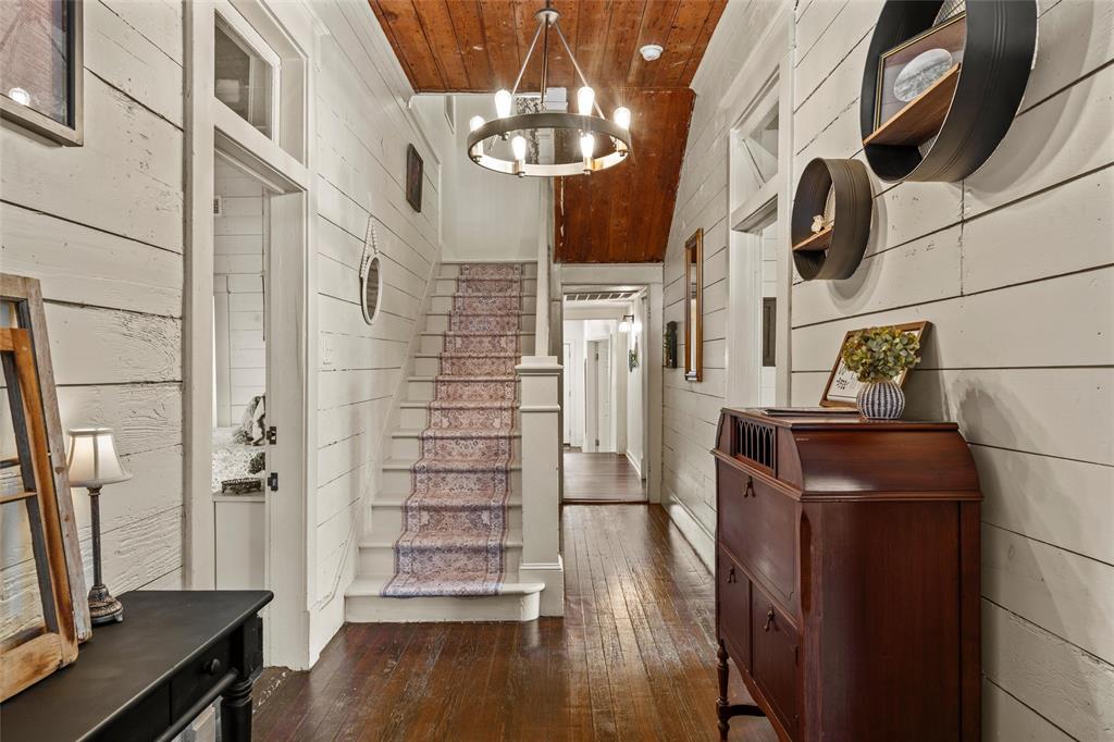 1028 North 4th Street Waco, TX 76707 - Photo 7 of 38