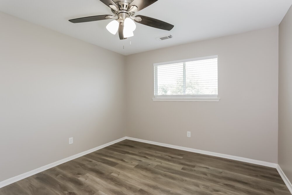 2431 Fox River Lane Spring, TX 77386 - Photo 13 of 17