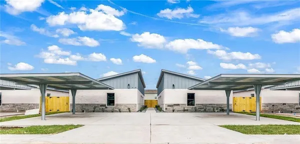 $1,100 | 1506 Playa Drive, Unit 1, Weslaco, TX 78596