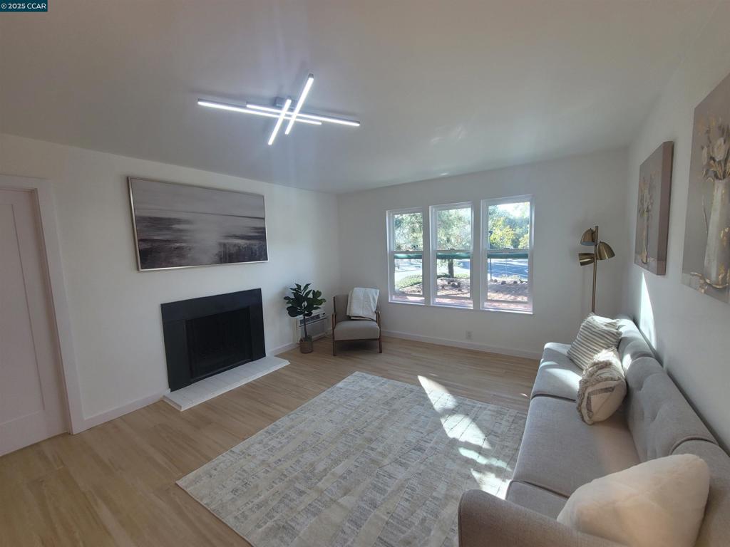 375-375 Camelback Road, Unit 23 Pleasant Hill, CA 94523 - Photo 8 of 42