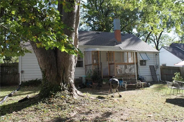 $164,950 | 1512 West 27th Terrace South, Independence, MO 64052