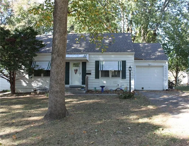$164,950 | 1512 West 27th Terrace South, Independence, MO 64052