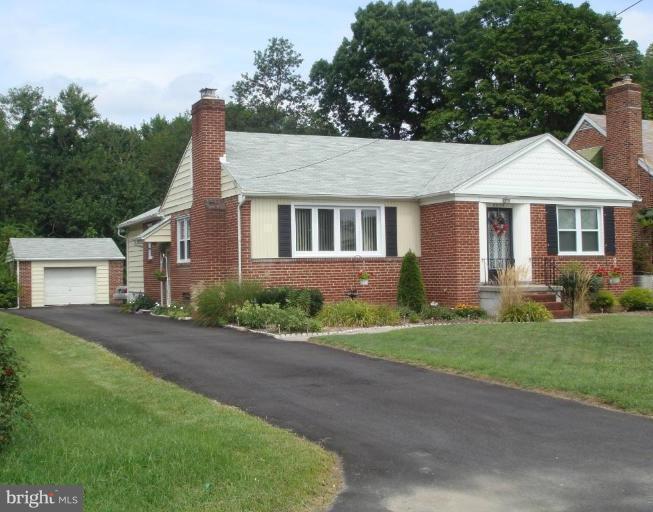 8420 Allison Lane Rosedale, MD 21237 - Photo 1 of 16 Exterior (Main)